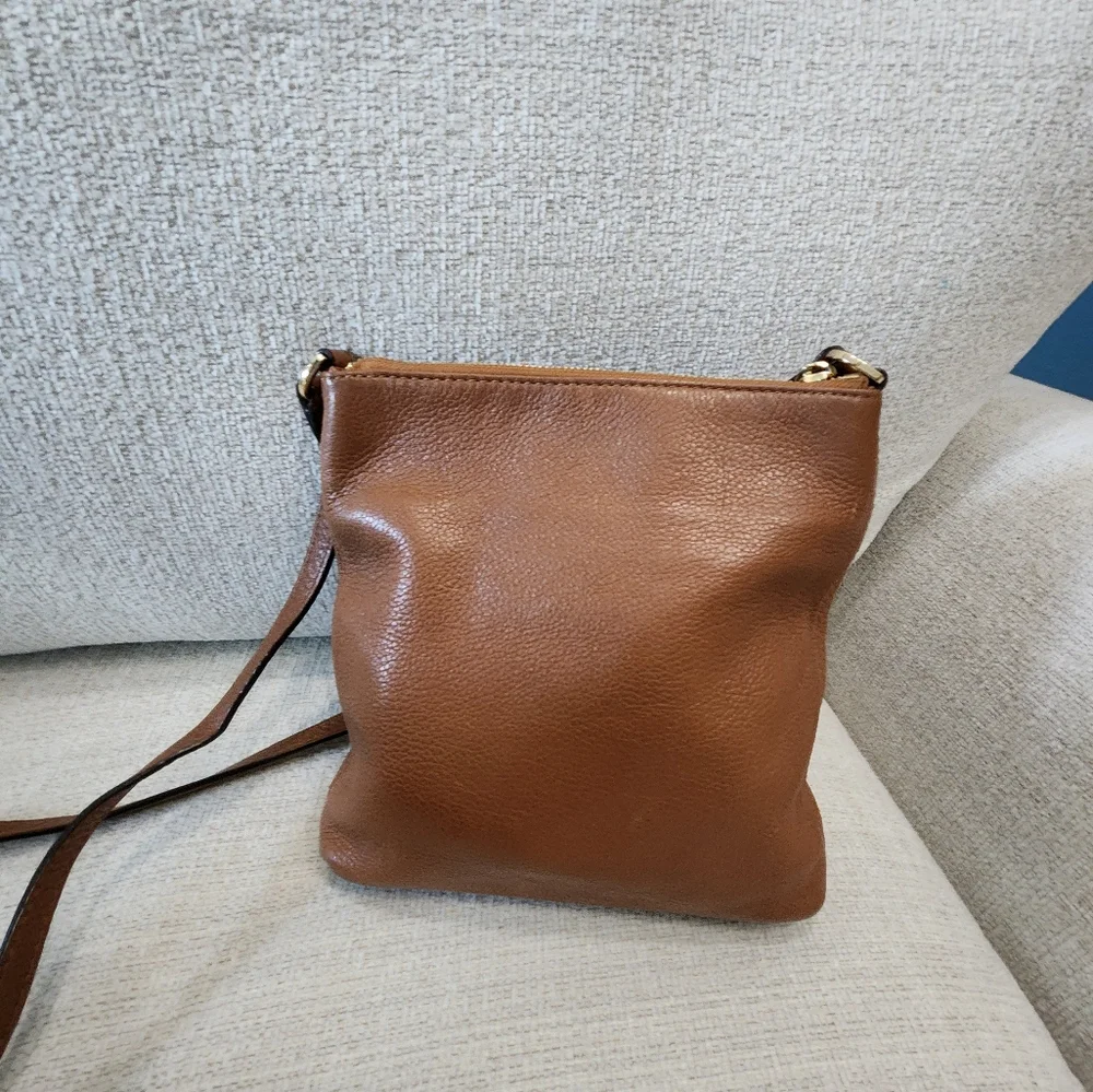 Michael Kors Camden Leather Crossbody Bag Purse
